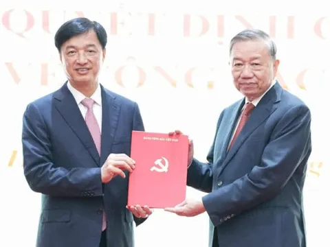 Ông Nguyễn Duy Ngọc giữ chức Bí thư Thành ủy Hà Nội