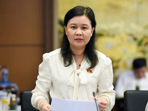 Góp ý dự thảo văn kiện Đại hội XIV của Đảng: Hệ thống pháp luật cần một "đường cao tốc số"