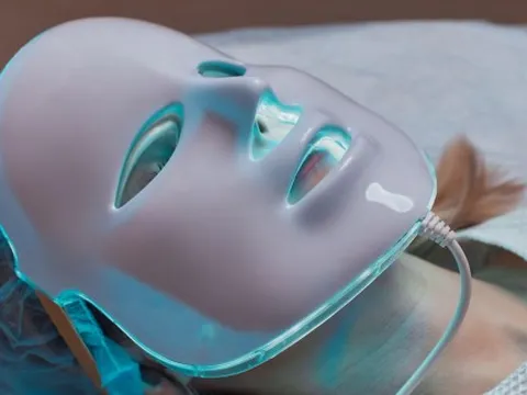 Liệu pháp ánh sáng trẻ hóa da có tốt như quảng cáo?