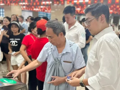 Dừng bán vé tháng, vé ngày trên tàu điện Cát Linh - Hà Đông từ ngày 10/11