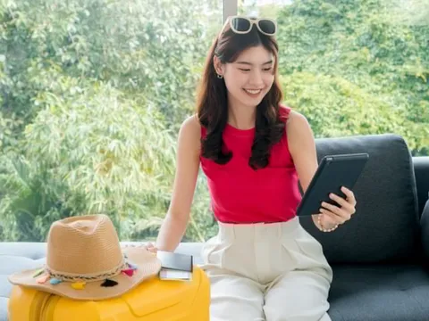 Bí quyết 'chữa lành thông minh' khi đi du lịch mùa cao điểm