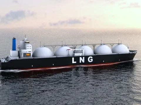 Giá thuê tàu LNG tăng vọt 50% chỉ trong một tuần giữa làn sóng tích trữ khí mùa lạnh