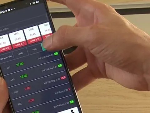 Một phụ nữ ở Hà Nội vừa mất 4 tỷ đồng, công an cảnh báo tất cả người dân không tải ứng dụng này