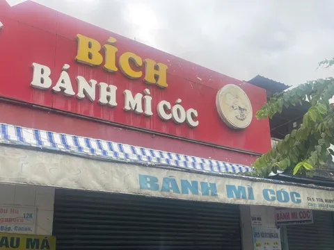 Vụ ngộ độc sau ăn bánh mì cóc cô Bích: Thêm 64 người bị ngộ độc