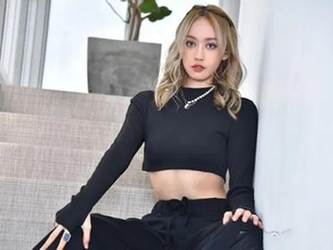 Ca sĩ Hoài Huyên cấp cứu, nguy kịch vì nhiễm trùng thận