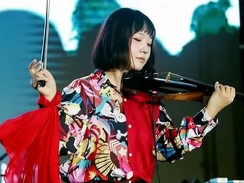 Ca sĩ Huệ Quân đột ngột qua đời ở tuổi 26 vì tai nạn thương tâm