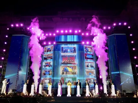 Khởi động sự kiện mua sắm trực tuyến lớn nhất năm 2025