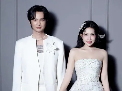 Nam diễn viên Huỳnh Phương công khai chuyện tình cảm với Khả Như