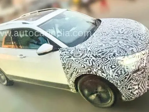 Skoda Kushaq facelift lộ ảnh: Có cửa sổ trời toàn ảnh, ADAS cấp độ 2, động cơ giữ nguyên, ra mắt năm sau