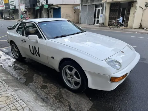 Porsche 944 thứ hai của ông Đặng Lê Nguyên Vũ xuống phố: Có chi tiết hiếm thấy, diện mạo lạ khác hẳn nguyên bản