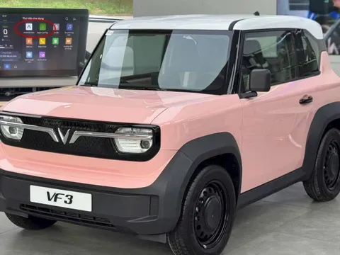 Ảnh thực tế VinFast VF 3 bản nâng cấp tại Việt Nam: Giá 302 triệu đồng, vô-lăng mới, có CarPlay