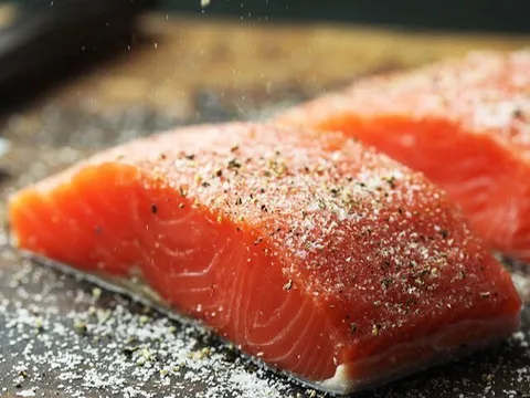 Bác sĩ Đài Loan: Trẻ ăn thường xuyên loại cá này có nguy cơ mắc ung thư vòm họng cao gấp 7 lần