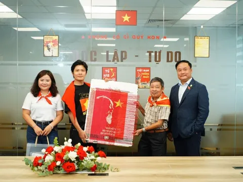 Aristino lan tỏa tinh thần dân tộc qua thời trang, hoạt động cộng đồng