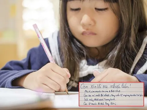 Bé gái Việt viết thư xin lỗi khi mẹ giận khiến MXH xót xa: "Con rất sợ, không ăn nổi cơm"