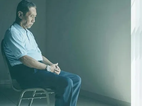 Đến 60 tuổi mới cay đắng nhận ra: 3 điều 'vì con' lại khiến con bất hiếu