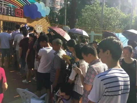 Hiệu trưởng lý giải sức nóng 'nghẹt thở' của cuộc đua vào trường công