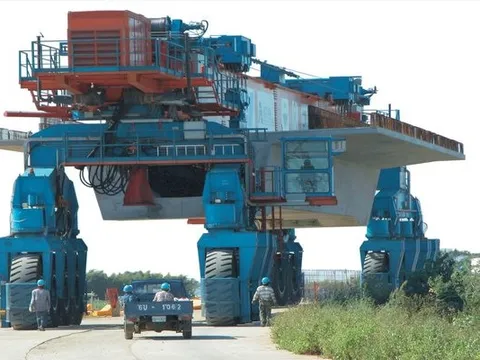 Chuyên gia Mỹ: Mỹ đã bị vượt mặt, công nghệ này của Trung Quốc là kỳ tích kinh ngạc nhất tôi từng thấy!