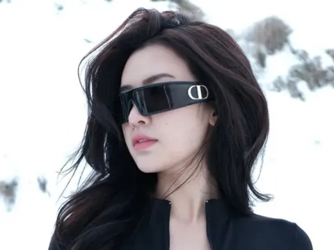 Mỹ nhân "Đảo Thiên Đường" bất ngờ công khai có con với Phó Chủ tịch