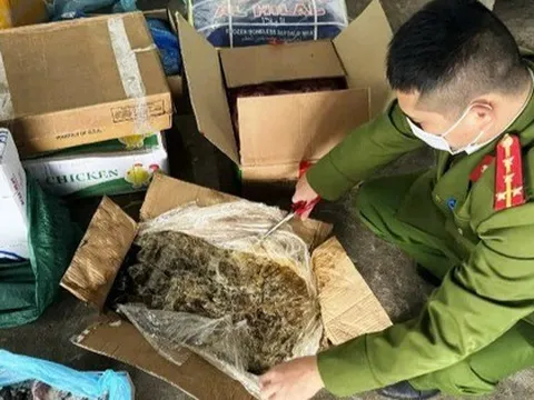 Thực phẩm bẩn liên tiếp bị phanh phui