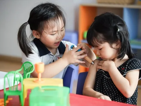 Chưa học hết mẫu giáo đã phải đóng 50 triệu đồng giữ chỗ lớp 1