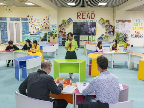 Đưa tiếng Anh thành ngôn ngữ thứ hai trong trường học: Khuyến khích các mô hình xã hội hóa minh bạch