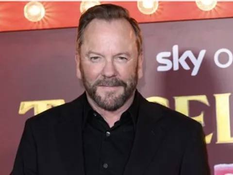 Diễn viên phim '24 giờ' bị bắt vì hành hung tài xế xe công nghệ