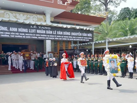 Đại tướng Lê Văn Dũng - vị tướng song toàn