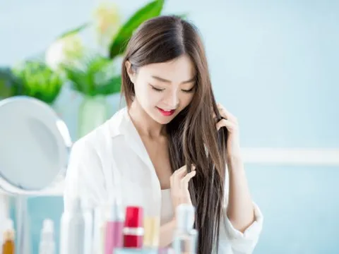 7 cách giúp tóc mọc khỏe và dài hơn theo lời khuyên của chuyên gia