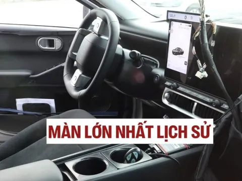 Tucson và Elantra thế hệ mới 'lột xác' nội thất: Màn 17inch lớn nhất từng có trên xe Hyundai phổ thông, ra mắt ngay năm nay