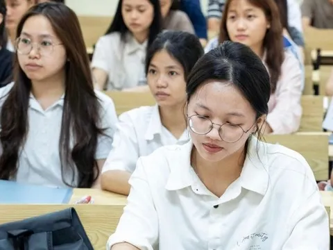 ĐH Công nghiệp Hà Nội tuyển sinh 8.300 chỉ tiêu, mở mới 4 chương trình đào tạo, tăng 5 tổ hợp