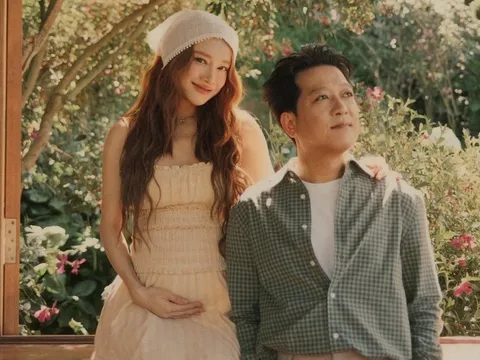 Nhã Phương hạnh phúc bên Trường Giang và các con tại Đà Lạt