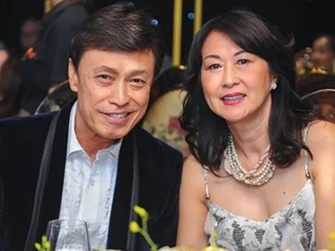 Danh ca Tuấn Ngọc ly hôn ở tuổi 78