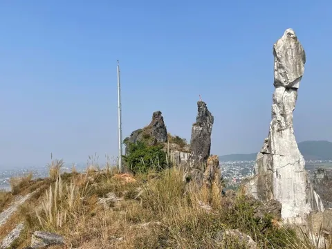 Thanh Hóa chỉ đạo làm rõ thông tin báo chí phản ánh liên quan di tích Hòn Vọng Phu