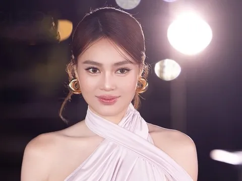 "Ngọc nữ" Vbiz thả dáng khiến fan "thót tim"