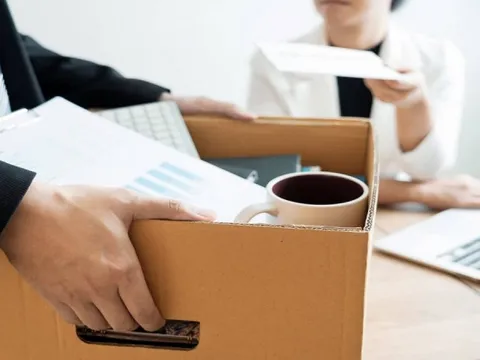 Khi AI chỉ tốn 5% chi phí con người: Ai sẽ mất việc đầu tiên vào năm 2026?