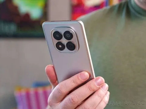 Mở bán đúng 3 ngày thu về doanh số 30.000 máy, dòng smartphone giá từ 6 triệu này có gì hot?