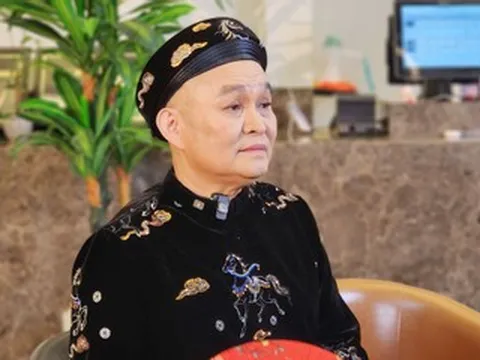 Nghệ sĩ Xuân Hinh bật khóc