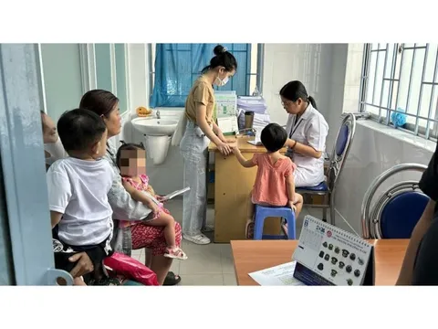 TPHCM đổi mới mô hình trạm y tế phường, xã: Còn nhiều điều cần làm