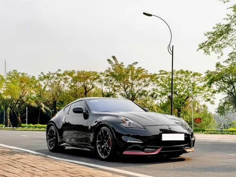 Nissan 370Z Nismo số sàn duy nhất Việt Nam rao 3,7 tỷ đồng: Đắt hơn RX 350 bản 'base' mua mới, bù lại 'xe gần như mới' cho người thích sưu tầm