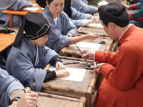 Đánh thức ký ức nghìn năm để níu bước chân lữ khách