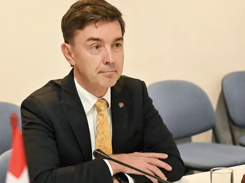 Chủ tịch Hội đồng châu Âu thăm chính thức Việt Nam, hướng tới quan hệ Đối tác Chiến lược Toàn diện