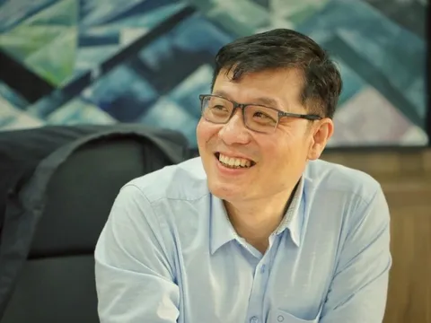 Giáo sư toán học nổi tiếng Việt Nam gia nhập đại học số 1 châu Á