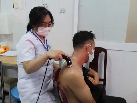 TPHCM: Người làm việc tại trạm y tế xã được phụ cấp 7-9 triệu đồng/tháng?