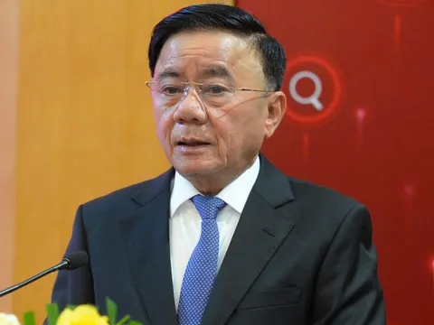 Ban Bí thư: Xử lý tài khoản ảo, bắt buộc xác thực danh tính với người dùng mạng xã hội