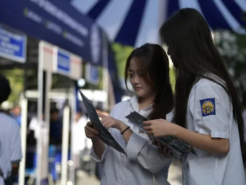 Tuyển sinh Đại học 2026: Thí sinh 'mắc kẹt' giữa các quy định