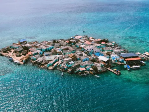 Cuộc sống trên hòn đảo chật chội nhất thế giới