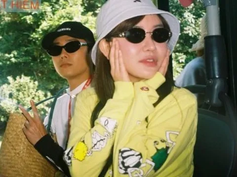 Tăng Duy Tân đi biển với Bích Phương, Tết tràn ngập trong nhà NSND Tự Long