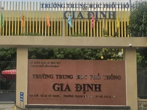 Hiệu trưởng ở TP.HCM lên tiếng vụ một lớp thu quỹ 6 triệu đồng