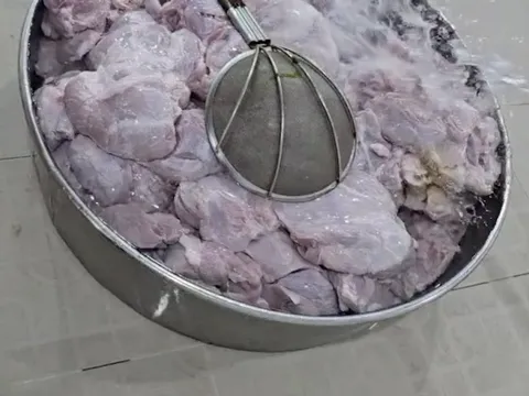 TP.HCM yêu cầu dừng mọi bữa ăn bán trú có sản phẩm Sago Food