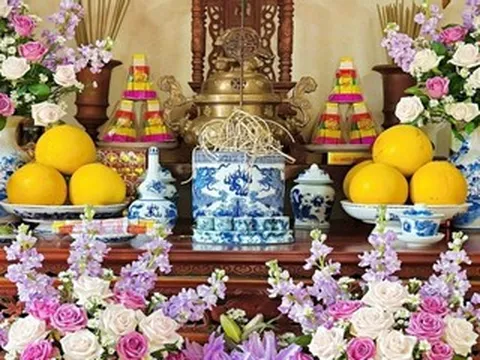 Ngày, giờ đẹp rút tỉa chân nhang, bao sái bàn thờ năm 2026